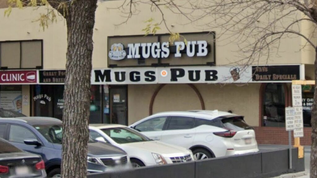 Mugs Pub wing night