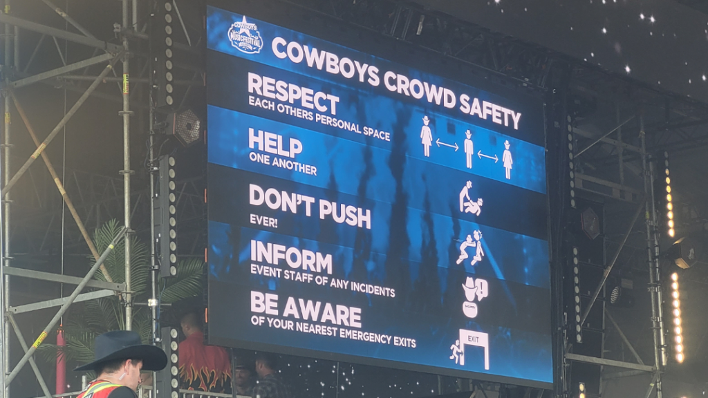 cowboys sign